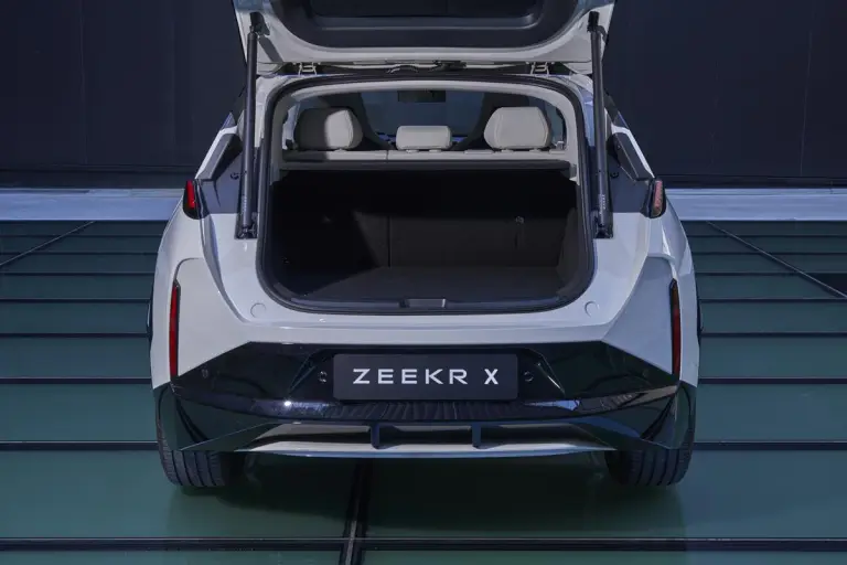 Zeekr X 2023 - 67