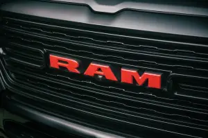 RAM 1500 Limited RED Edition - Foto ufficiali - 5