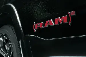 RAM 1500 Limited RED Edition - Foto ufficiali - 2