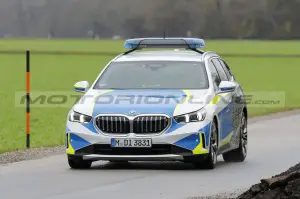 BMW Serie 5 Touring Polizia - Foto Spia 29-11-2023 - 1