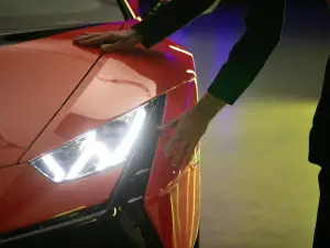 Lamborghini - The Touch - The Power of Emotions - 13
