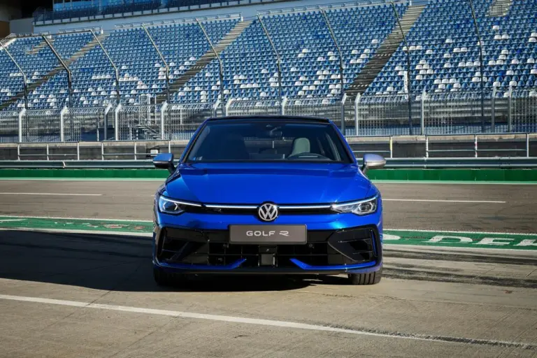 Volkswagen Golf R 2024 - 26