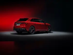 Audi RS Q8 Performance - 16