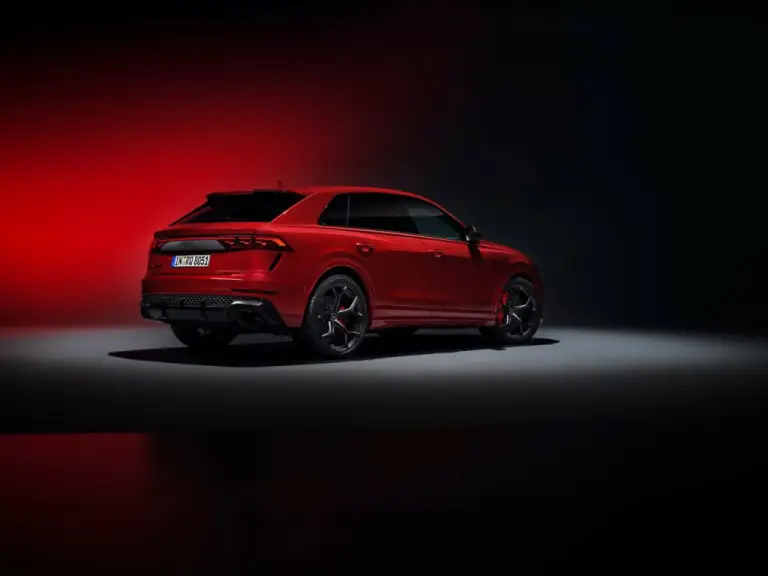Audi RS Q8 Performance - 16