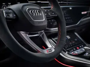 Audi RS Q8 Performance - 2