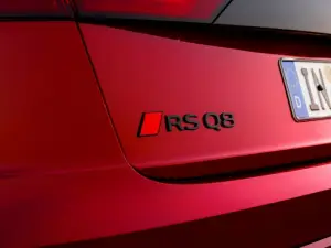 Audi RS Q8 Performance - 26