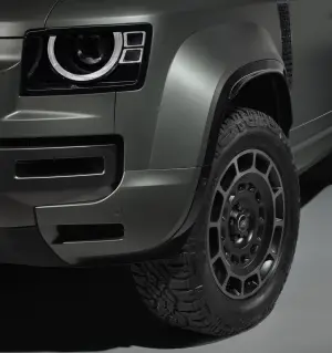 Land Rover Defender OCTA - Foto ufficiali
