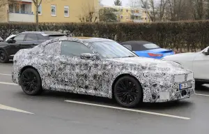 BMW M2 2022 - Foto spia 11-03-2021 - 6