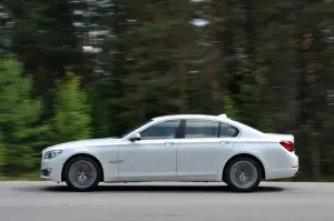 BMW Serie 7 2012 - Foto ufficiali - 5