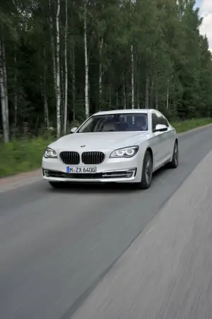 BMW Serie 7 2012 - Foto ufficiali - 10