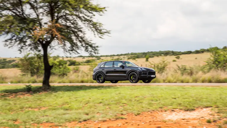 Porsche Cayenne Hybrid - Test in Sud Africa - 2