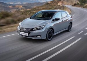 Nissan Leaf 2022: l’elettrica affina il look e propone tecnologie avanzate [FOTO]