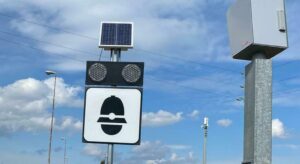 Autovelox e semafori intelligenti: Italia sul podio, l’allarme del Codacons