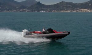 Honda BF 350: la prova dei motori su MV Marine Mito 31 R [VIDEO]