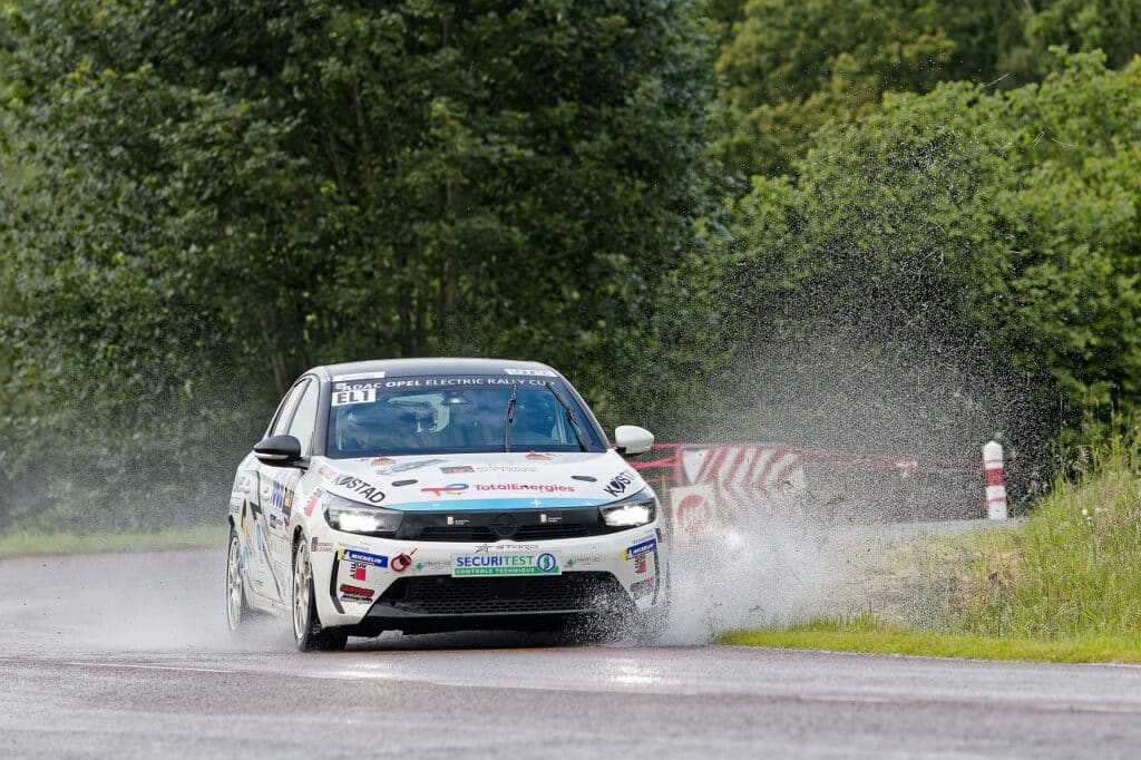 ADAC Opel Electric Rally Cup: emozionante gara al Rally Vosges