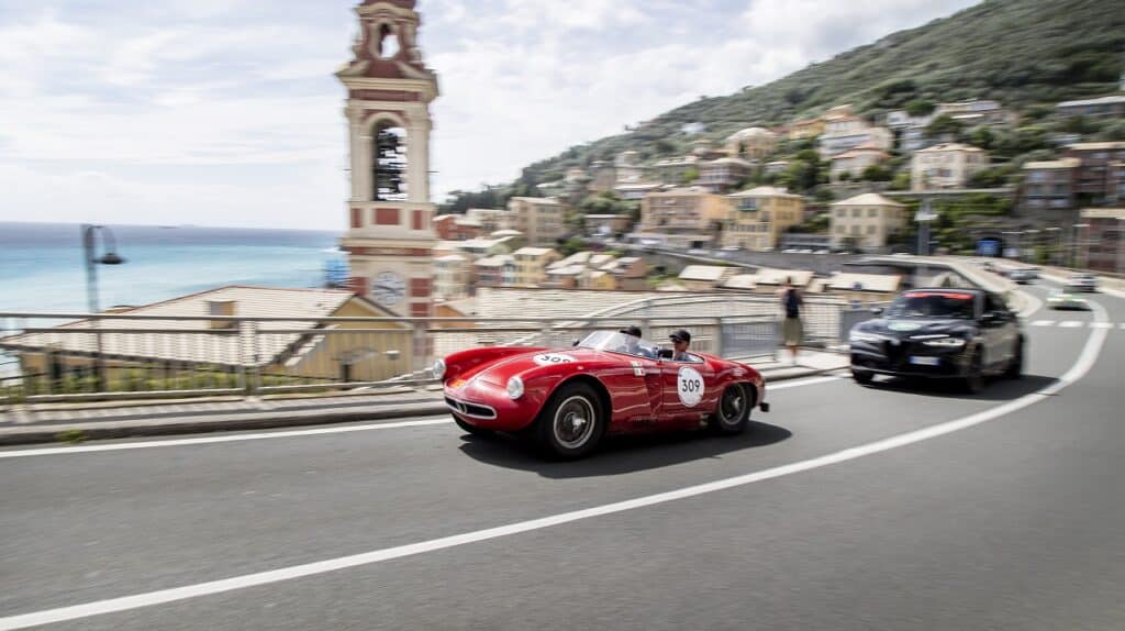 Alfa Romeo: ecco le immagini più belle della seconda tappa della 1000 Miglia 2024