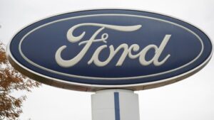 Ford: il nuovo crossover sportivo elettrico sarà svelato il 10 luglio