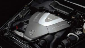 Mercedes aumenta gli investimenti sui motori diesel e benzina
