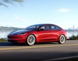 Tesla: gli analisti prevedono un altro trimestre difficile